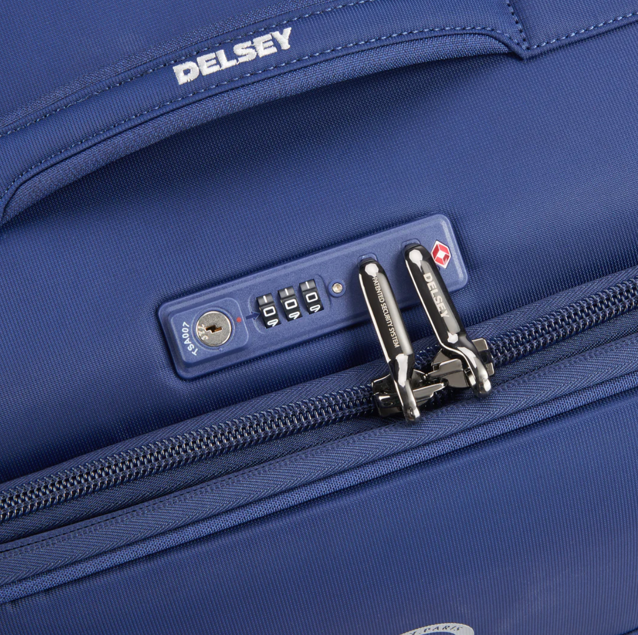 Valise Delsey Brochant 2.0 Taille Medium 67 cm extensible bleu serrure TSA